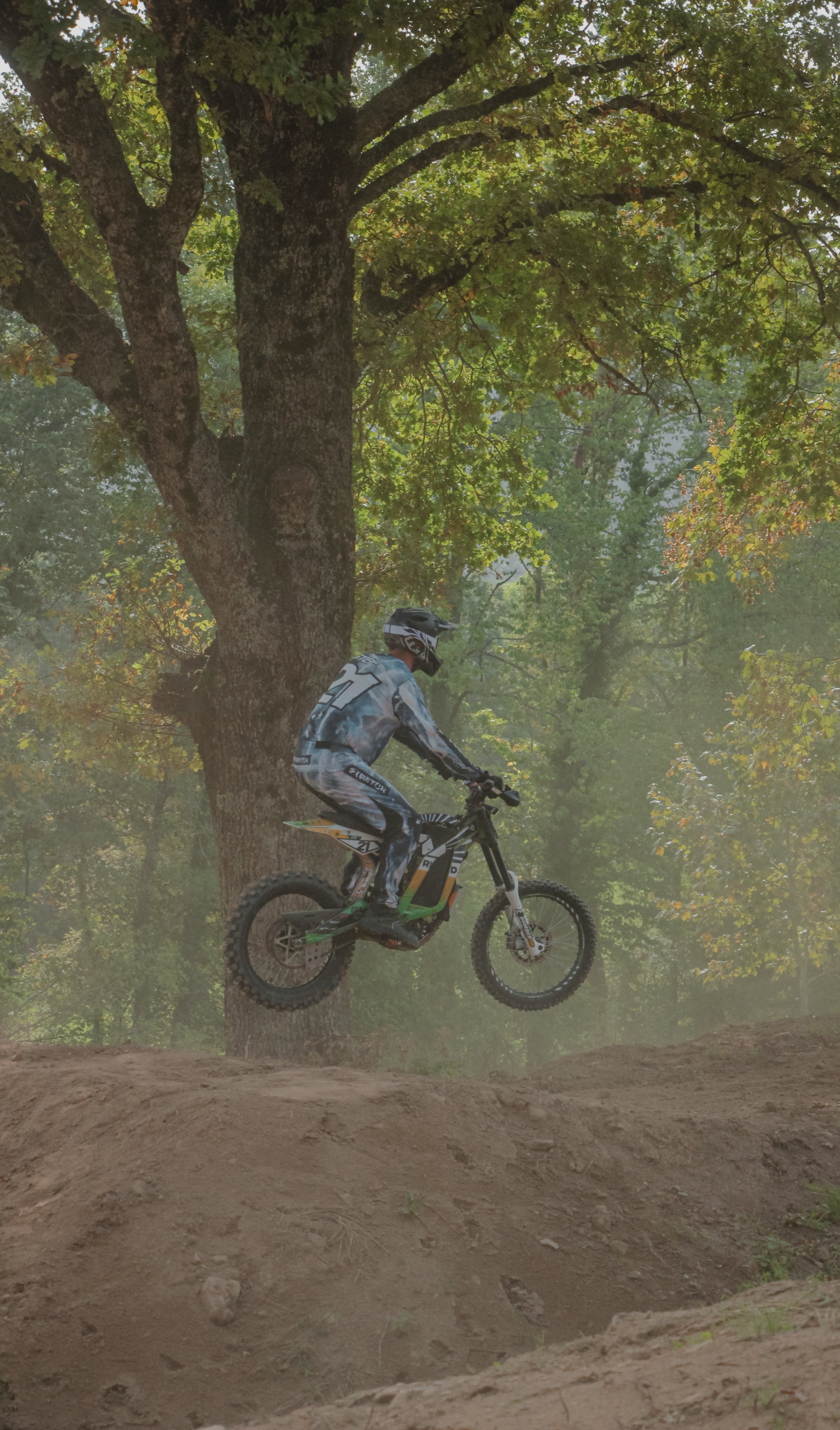 10 Erreurs à Éviter lors de l'Achat d'une Tenue de Motocross